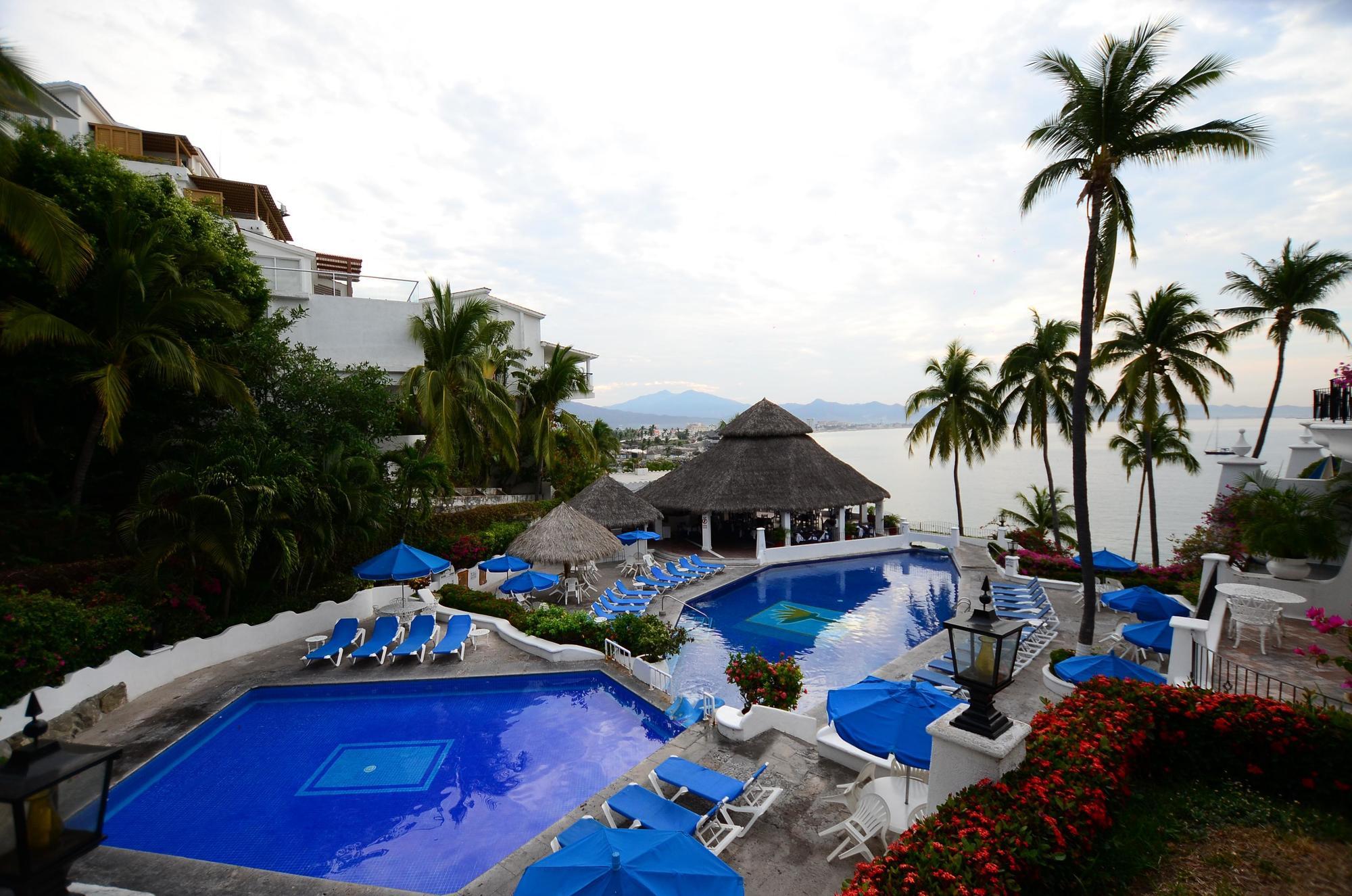 Dolphin Cove Inn Manzanillo Exterior photo